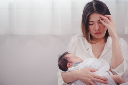 Understanding Postpartum Depression (PPD): Recognizing Signs and Strategies